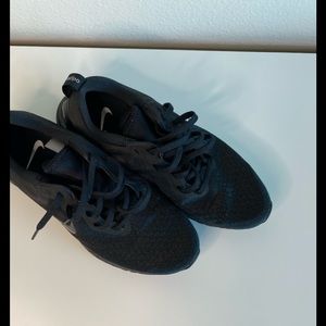 NIKE Odyssey React woman running shoes